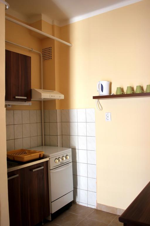 Veva Apartman - Eger Maganszallashely מראה חיצוני תמונה