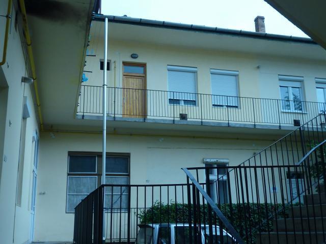 Veva Apartman - Eger Maganszallashely מראה חיצוני תמונה